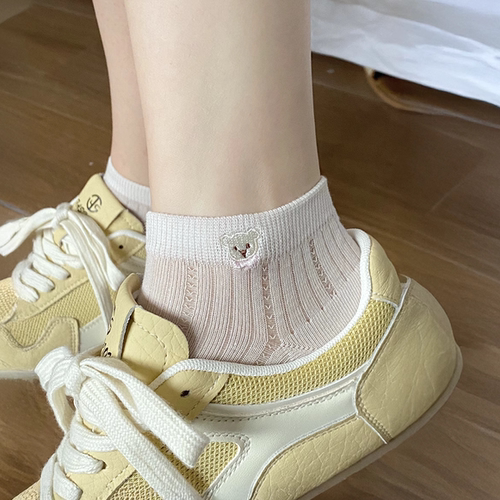 透气纯棉袜少女运动百搭短筒袜