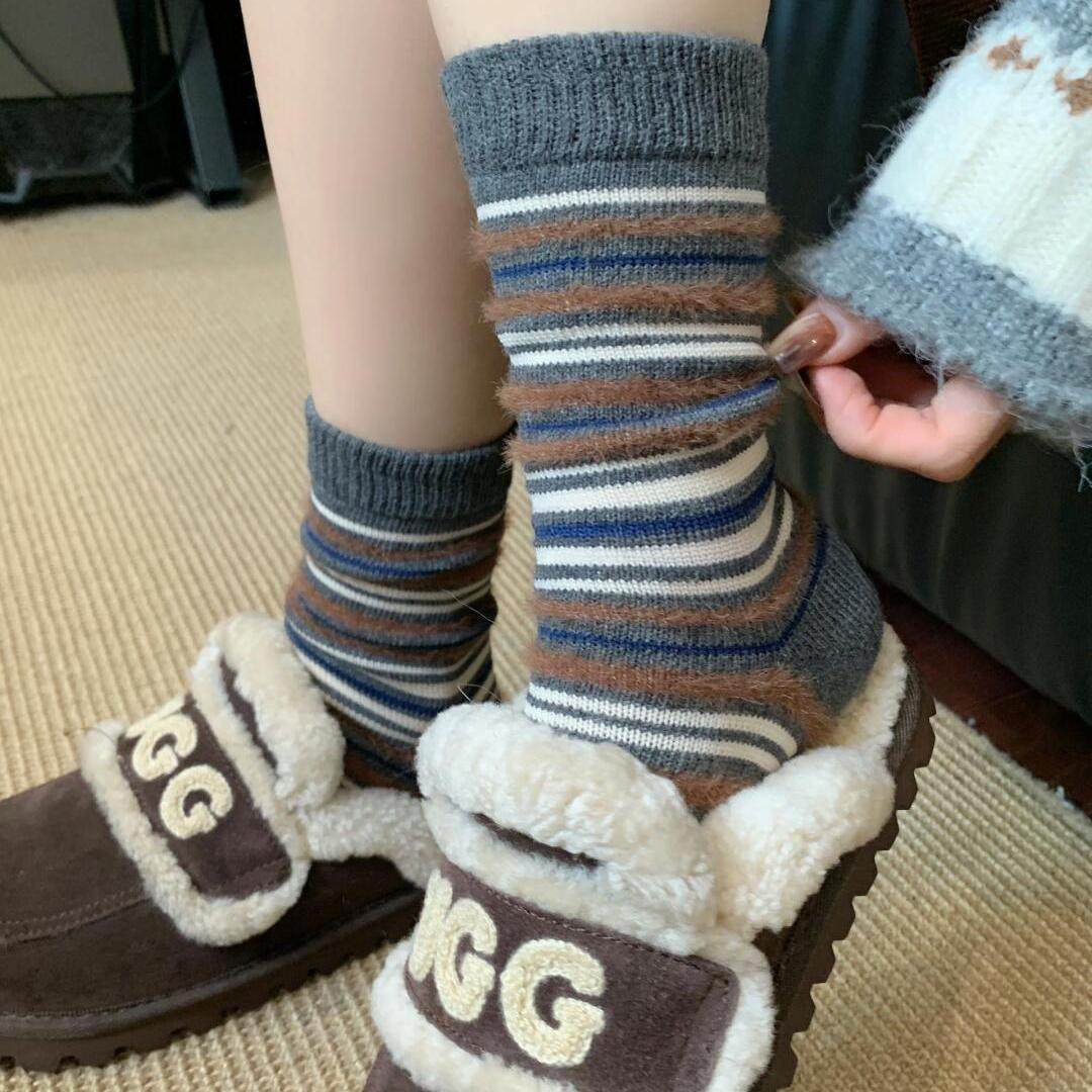 秋冬时尚季袜子女撞色条纹棉质堆堆袜复古中筒袜时髦配色毛绒条纹,女士内衣/男士内衣/家居服,中筒袜,淘宝优惠券,粉丝福利购,淘宝优惠卷
