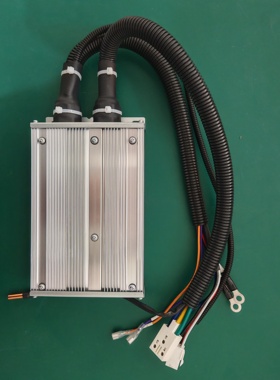 ACRC驻车空调专用调速器控制器原厂正品驻车12/24VEUDB款顺丰包邮