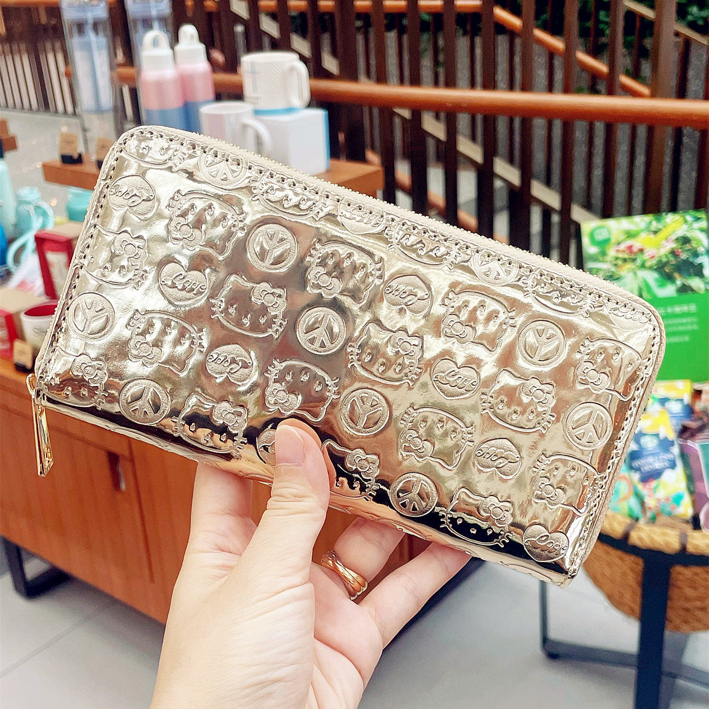 金色可爱长款钱包收纳护照旅行女