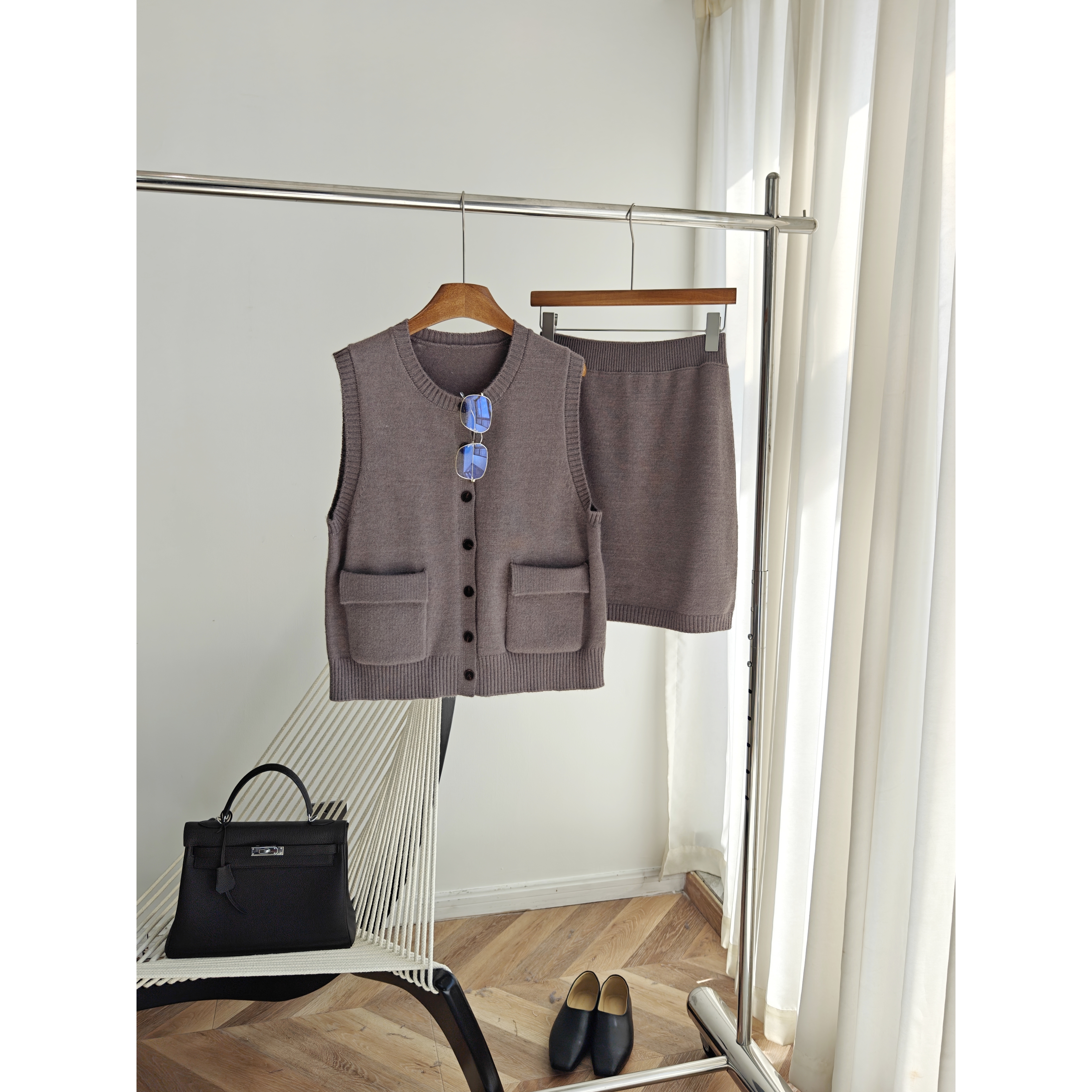 老钱风单排扣无袖针织马甲套装G6232