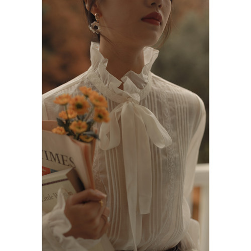 壹晓晓 飘带木耳边立领压褶衬衫女法式复古百搭蝴蝶结长袖上衣