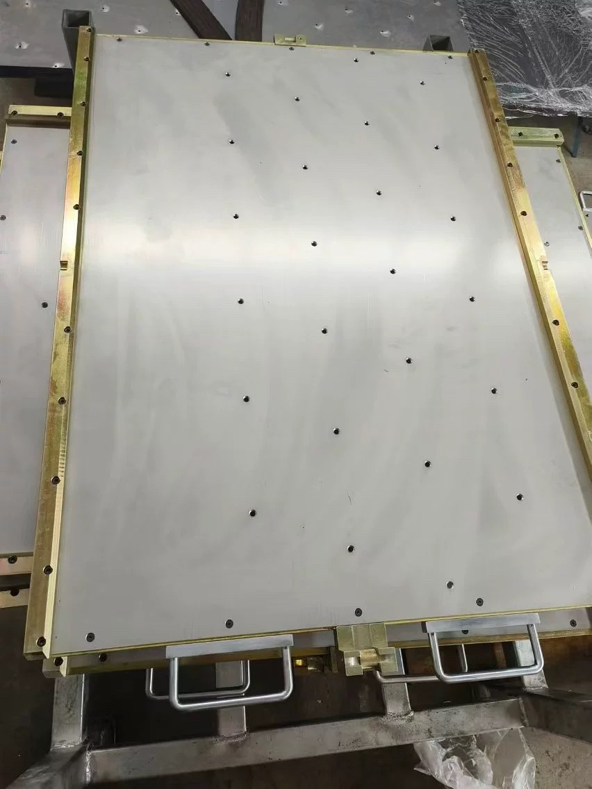 全自动1050模切机版框亚华财顺有恒旭恒信川模切钢板 自动鳖机