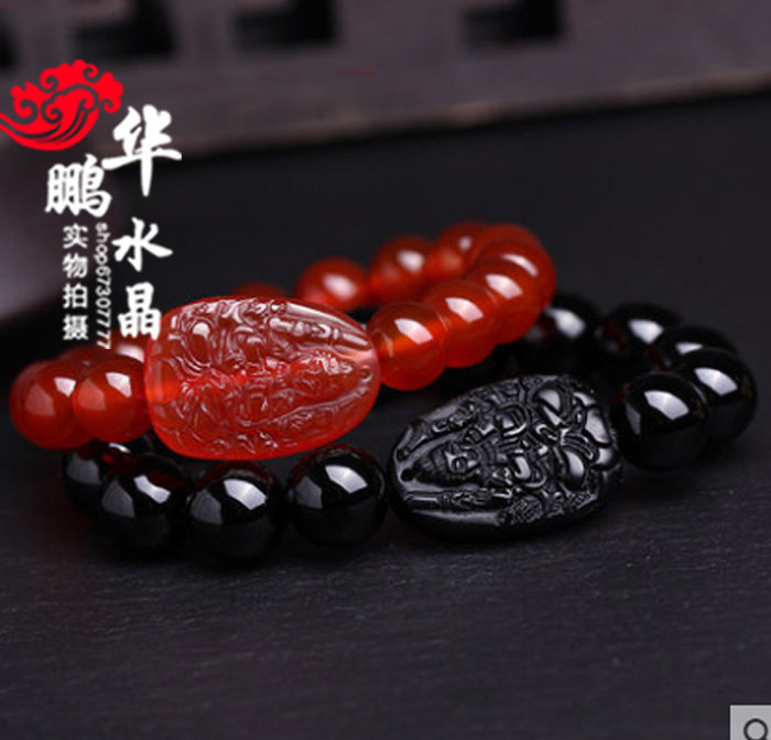八大守玛瑙千手观音属鼠