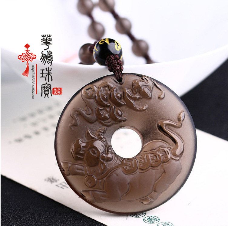 2026年天然冰晶黑曜石生肖属鸡吉祥物吉牛天助吊坠 男女款