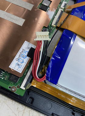 全新 笔记本 电脑  7.6V，30125136，7孔7线，4300mAh 内置锂电池