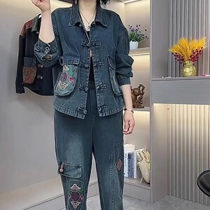 新款文艺刺绣磨砂做旧牛仔外套哈伦裤两件套女上衣牛仔裤套装