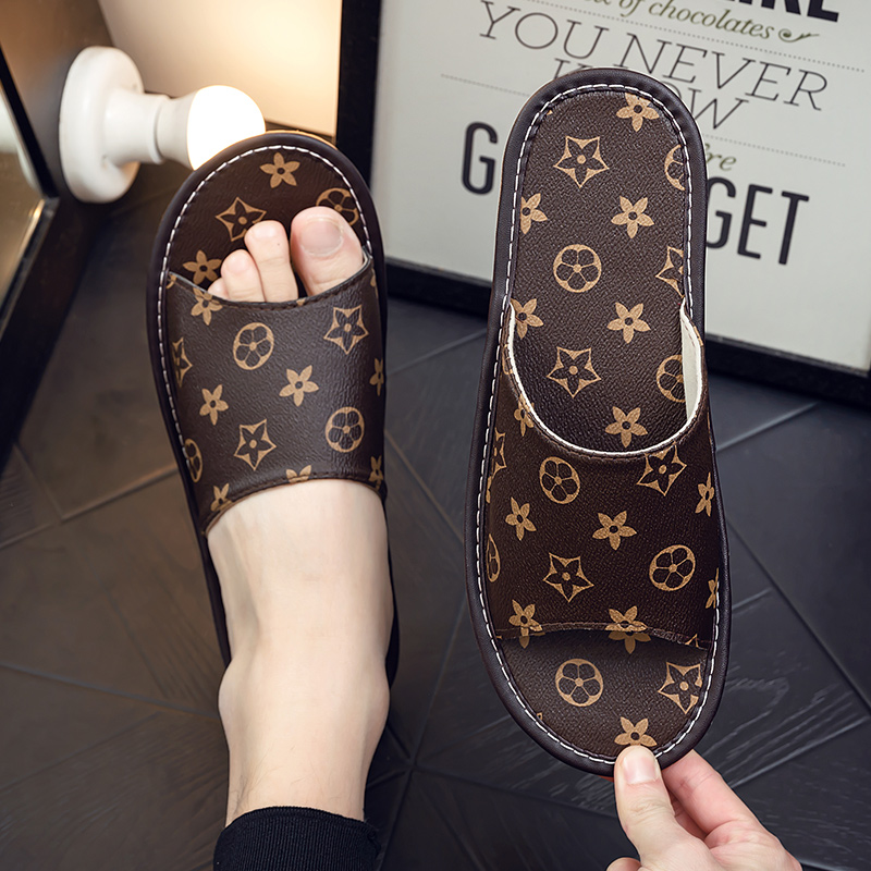 夏季居家男女情侣室内家用防滑软底静音凉拖鞋四季大牌网红皮拖鞋