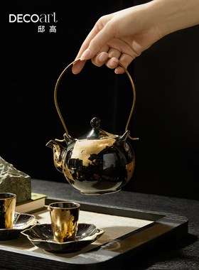 采购产品古典家具，东方美学，中式宫廷风格饰品，黄金古壶，茶室