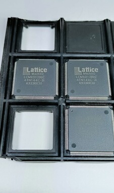 LCMXO1200C-5TN144C LCMXO1200C-4TN100C-3I LCMXO1200C 进口正品