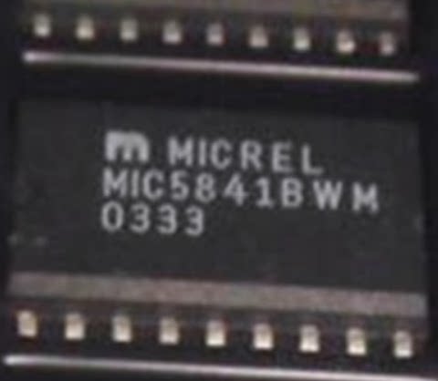 MIC5841BWM MIC5841 8位串行输入锁存驱动器 SOP18 MIC5841YWM