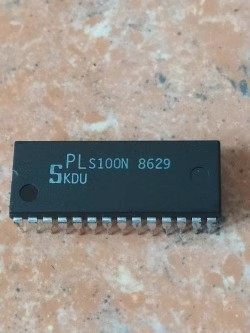 进口正品 PLS100N DIP-28 直插 可编程序逻辑阵列 包上机  质量好