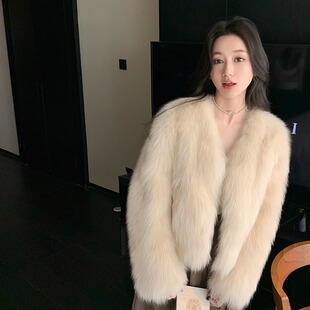 海宁环保毛毛大衣V领显瘦 2025冬季 狐狸毛皮草外套女时尚 加厚短款