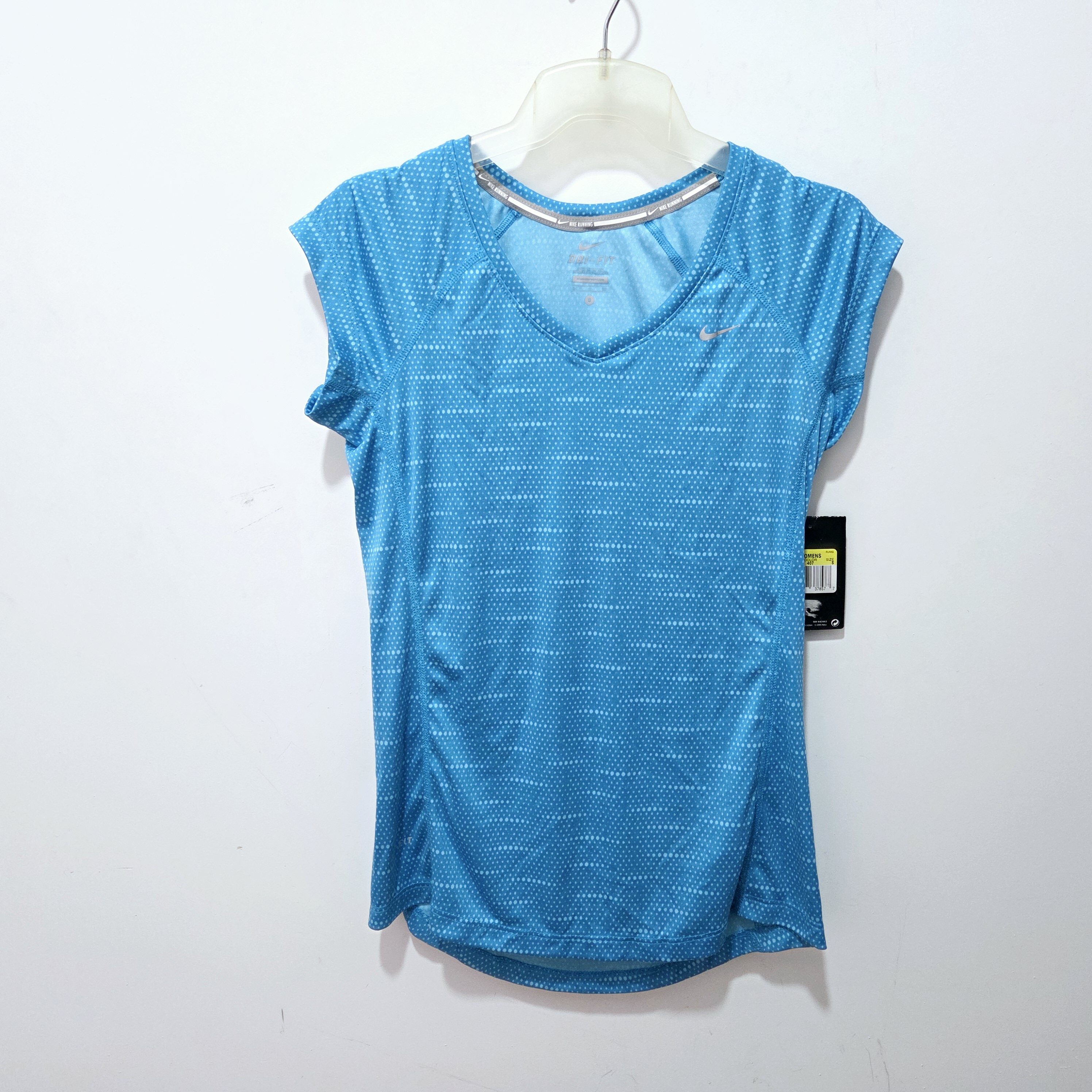 断码特惠 耐克女子速干透气修身跑步健身瑜伽运动短袖T恤644697