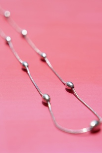 老友记莫妮卡同款欧美百搭钛钢不褪色蛇骨链 满天星 日常通勤项链