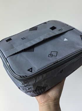 大容量印花方形化妆包女便携式高颜值旅行品洗漱收纳包袋多功能