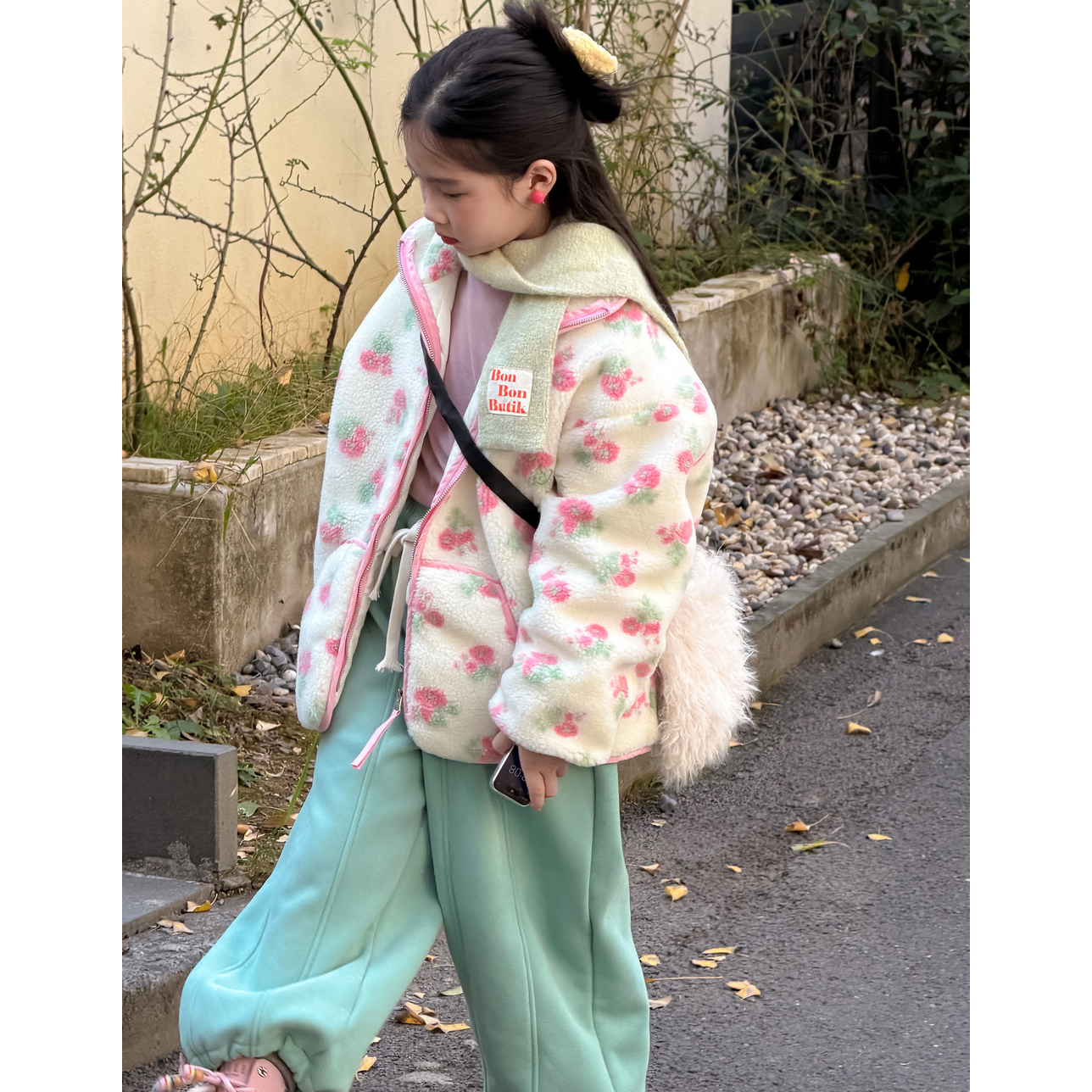 女童碎花毛毛衣外套羊羔绒棉服冬