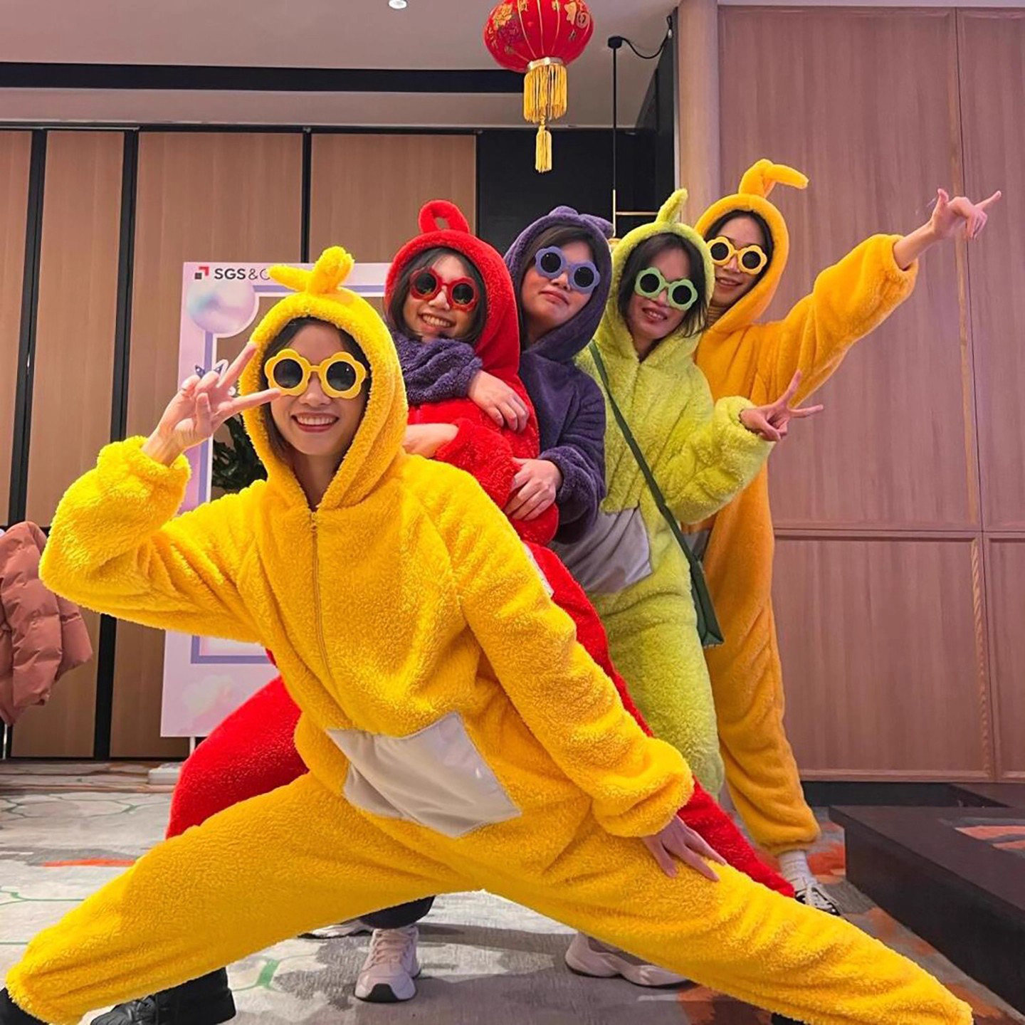 天线宝宝cos服 天线宝宝睡衣连体衣冬季保暖成人儿童卡通居家服装图片