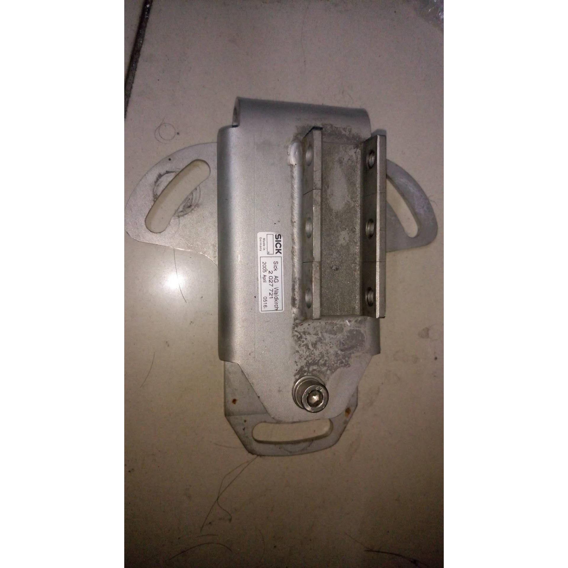 议价机 sick 2027721 BEF-AH-DME5 USP-DME5 支架