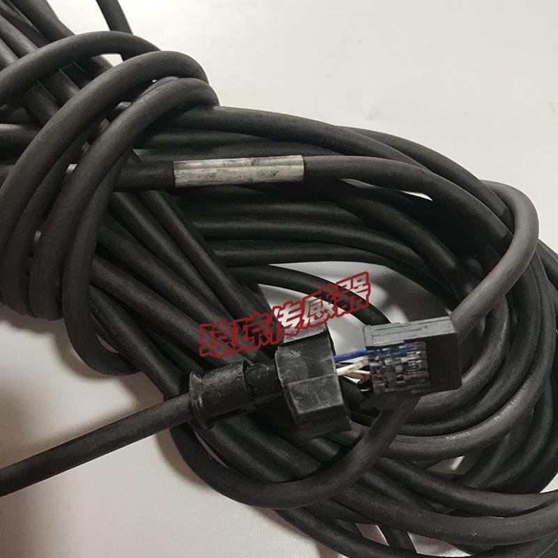 议价基恩士高精度接触式数字传器电缆 GT2-CH10M/CHL5M/CA2M/CHL2