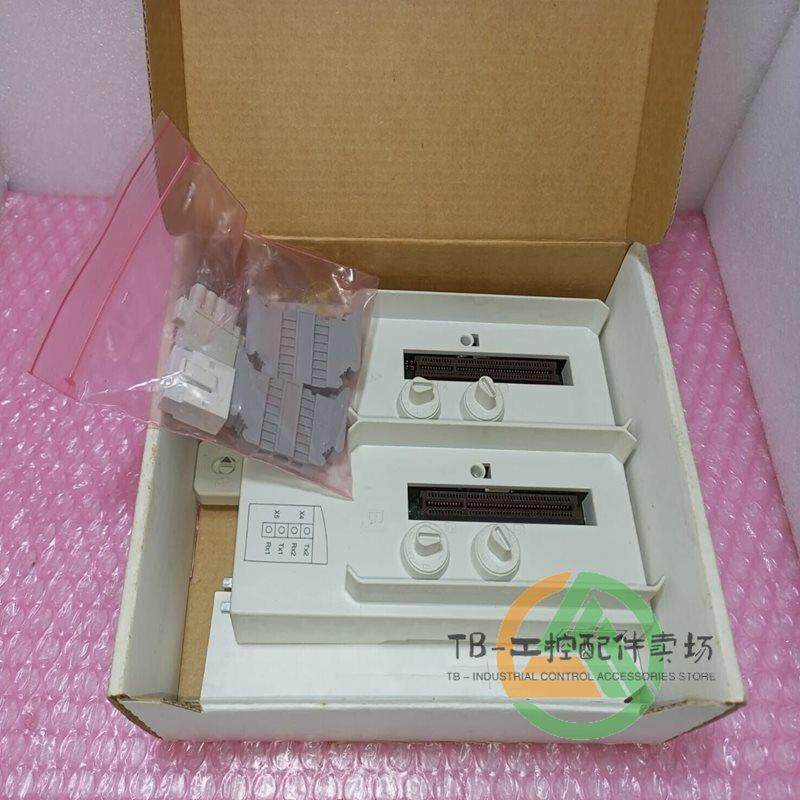 议价3BSE020848R1 TU841 终端单底座模块 格 B