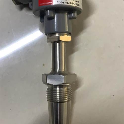 议价Danfoss MBT 5116-B001-120-10 温度传器 084Z5048