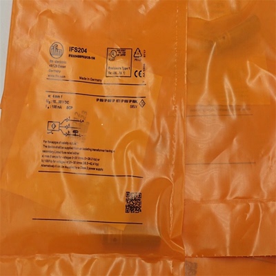IFS204接近开关电感式传感器