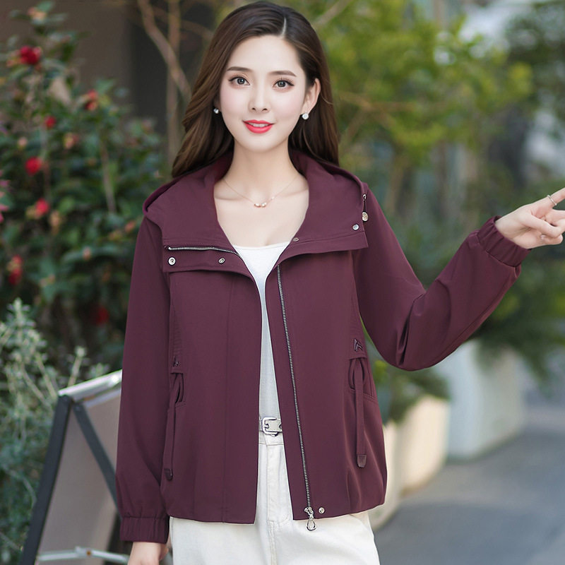 中青年女装冲锋衣春秋2026新款休闲百搭中年妈妈夹克外套短款上衣