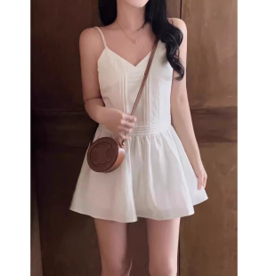 韩国东大门2026夏季 度假风收腰显瘦A字背心裙温柔风V领吊带连衣裙