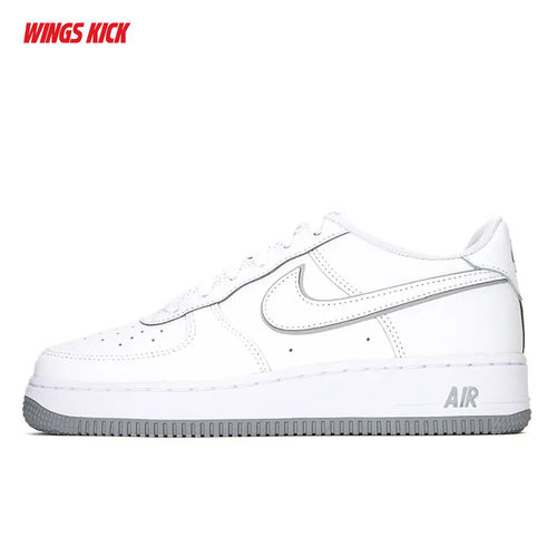 Nike/耐克 AIR FORCE 1 LEBRON BG 休闲低帮运动板鞋 DX5805-100