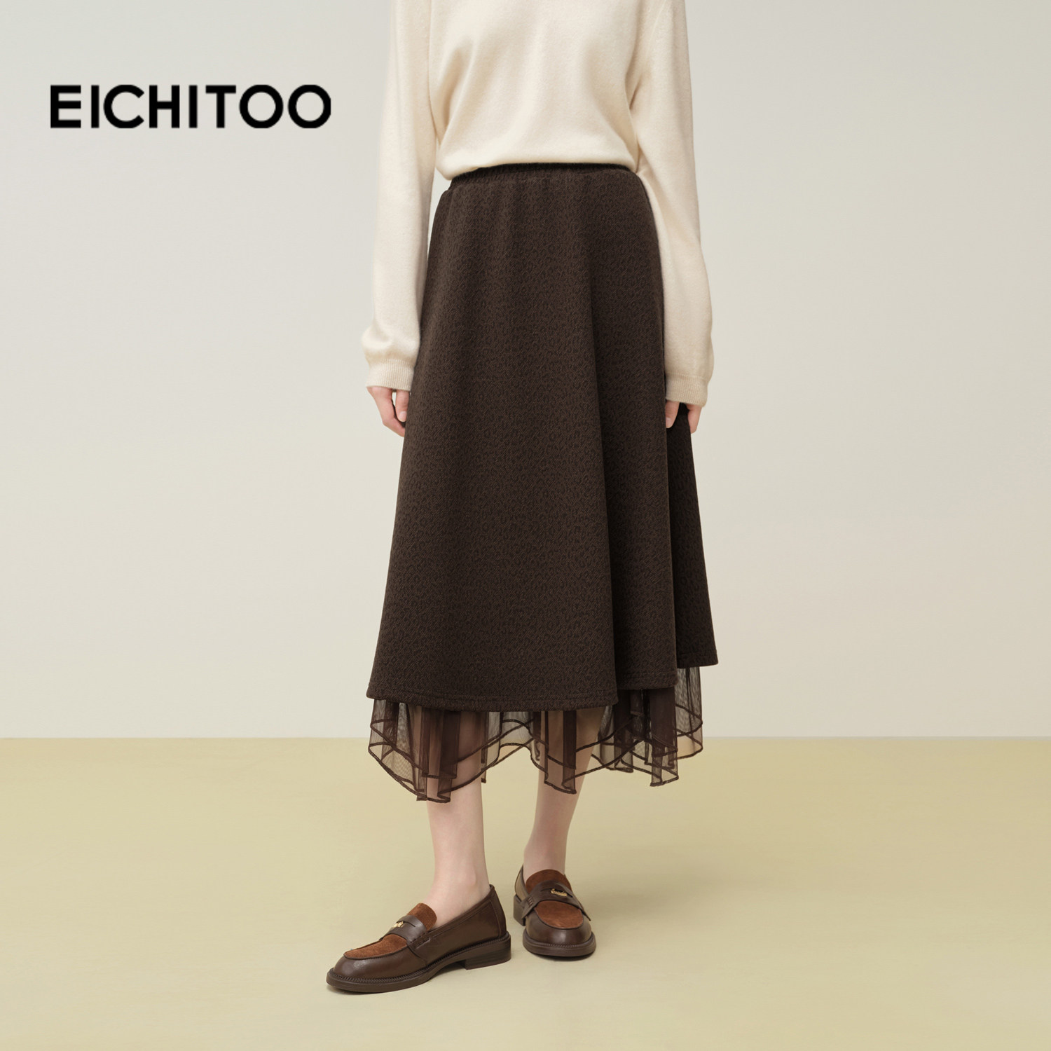 爱居兔豹纹飘逸半身裙2025年冬季新款女优雅松紧腰A字单裙