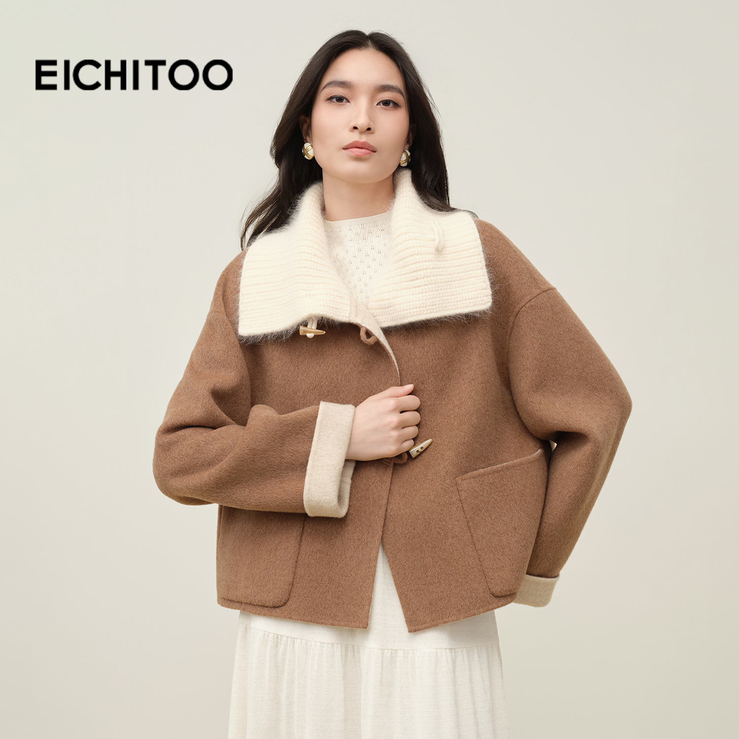 撞色针织翻领穿着更舒适贴肤