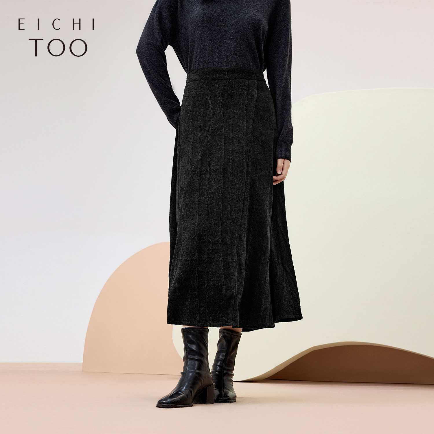 爱居兔简约大气裙子女冬季新款柔顺垂坠半身裙