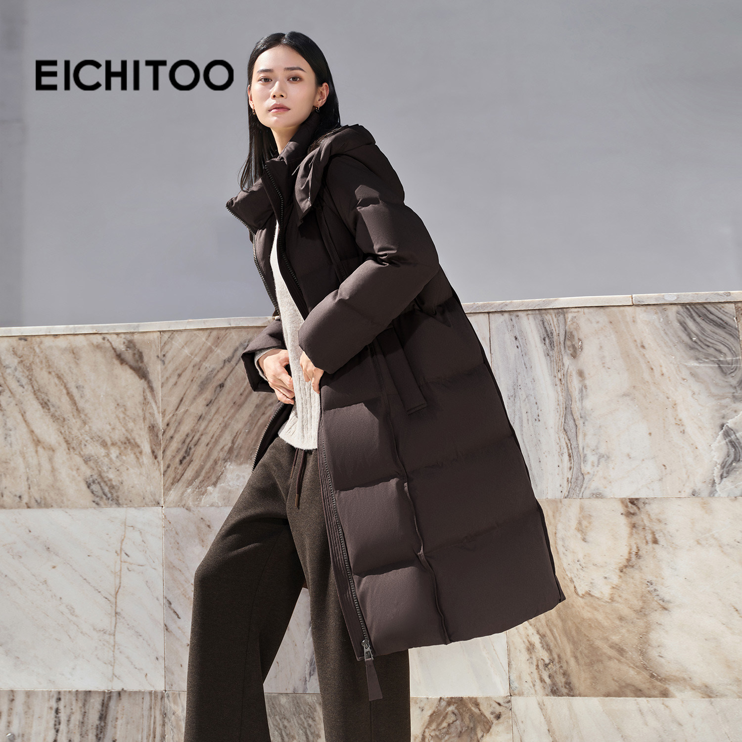 爱居兔美拉德过膝长款羽绒服女2025年冬季新款连帽保暖廓形外套