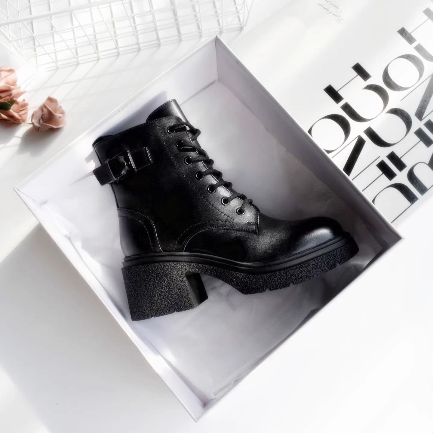 【羊毛】俄单~ 头层牛皮马丁靴2025冬季时装靴保暖棉靴粗跟女短靴