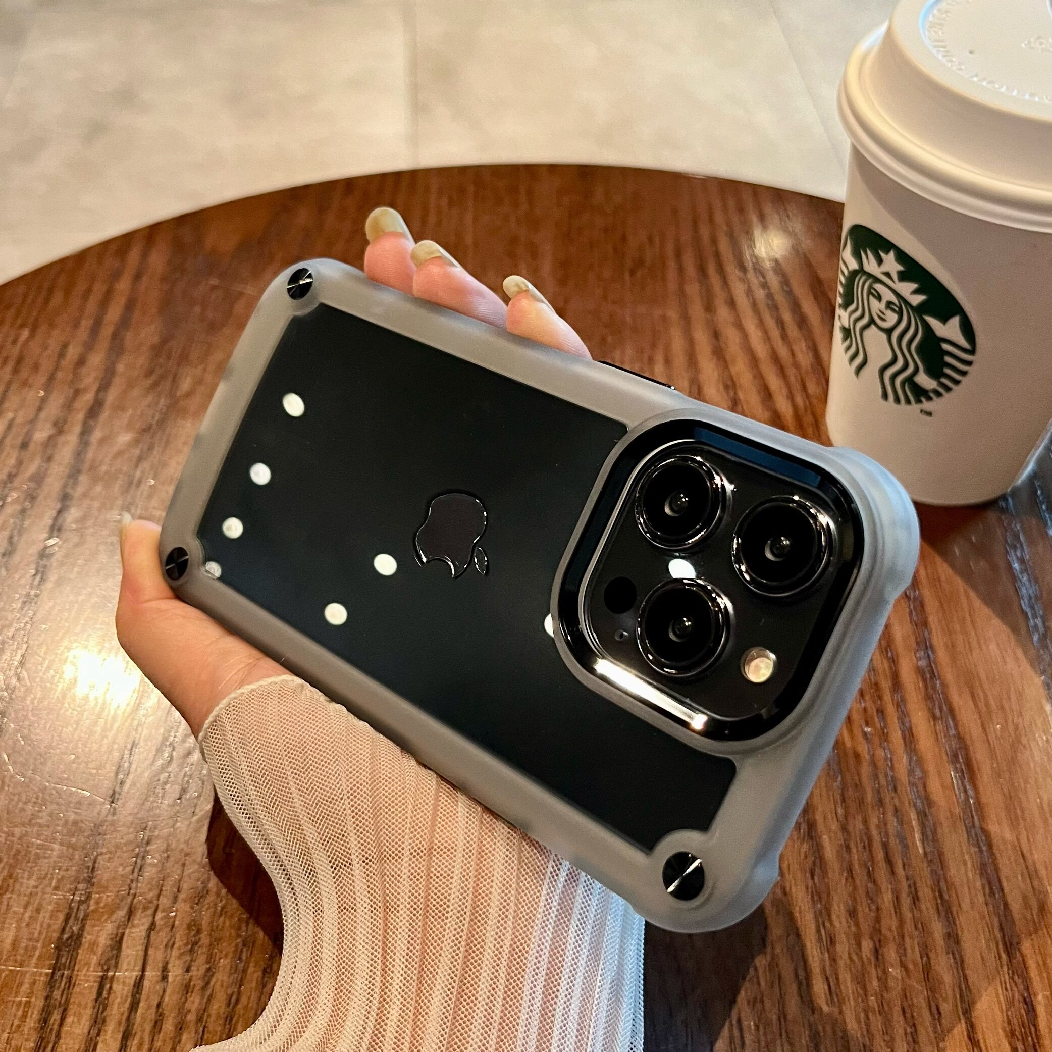 适用苹果14手机壳四角加固肤感边框iphone14promax加厚13pro防摔亚克力透明12pro高级感11硅胶电镀防摔怎么看?
