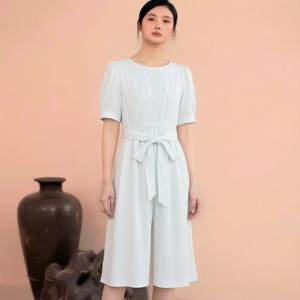 丽新折扣女装 朵Y 系列26夏优雅浪漫气息甜美淑女圆领收腰连衣裙