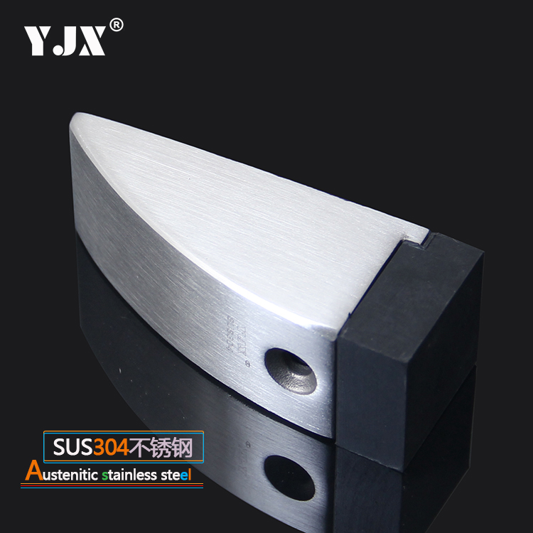 本款门挡【2只起包邮】采用【SUS304不锈钢】材质所制，SUS304不锈钢为奥氏体纯正国标304不锈钢代码，精铸做工是以高温融化注入模具成型，非常坚硬，表面处理为拉丝钢色，橡胶阻尼采用轮胎级，撞不烂，产品附有YJX与SUS304不锈钢标识，独立吸塑包装，配件在背面【特惠价】