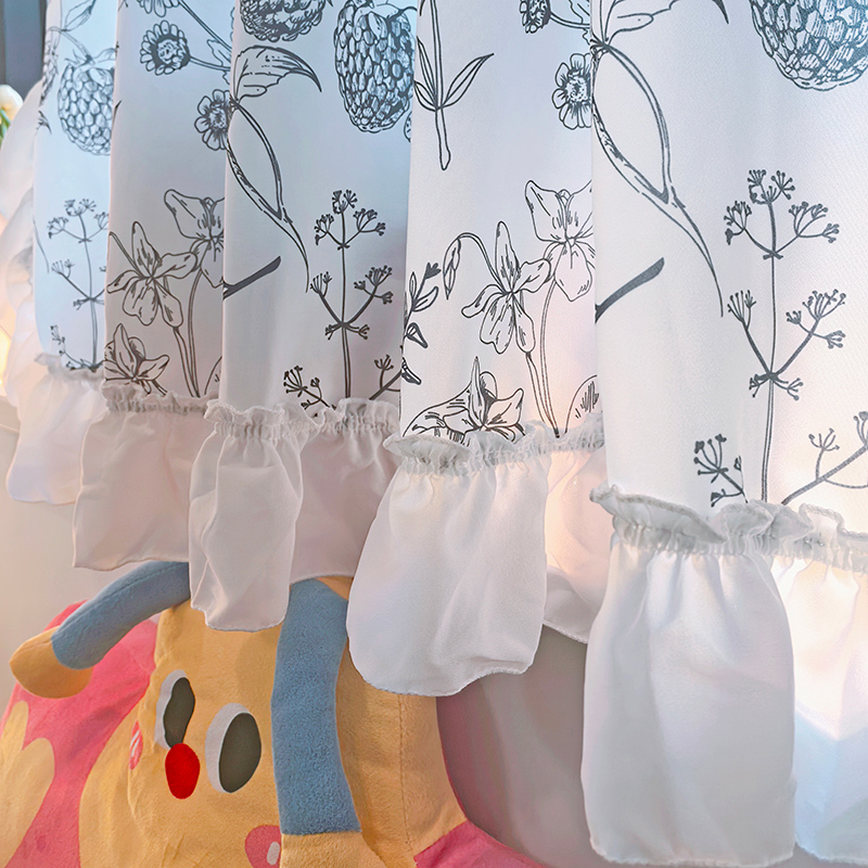 ins免打孔布艺窗帘透光不透人法式花边落地窗遮阳帘主卧飘窗帘子