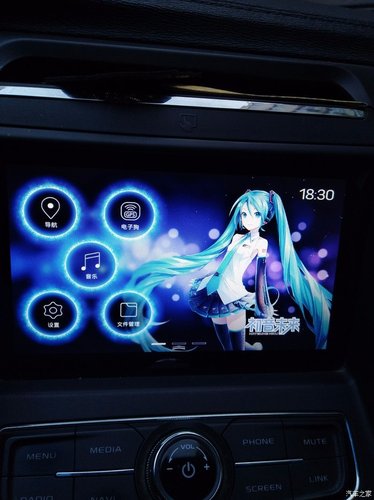 16款18-17款吉利新远景X6SUV高德导航升级APP软件加装XUI主题桌面