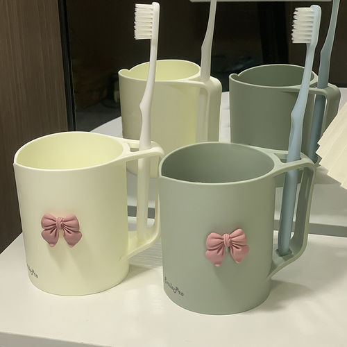 卡通蝴蝶情侣一对洗漱杯套装