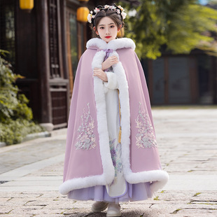新款儿童加厚披风斗篷宝宝外出加绒保暖女童汉服秋冬款拜年服