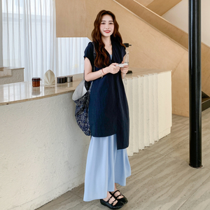 慵懒风穿搭气质时尚蓝色吊带裙套装女夏新款宽松显瘦罩衫两件套图片