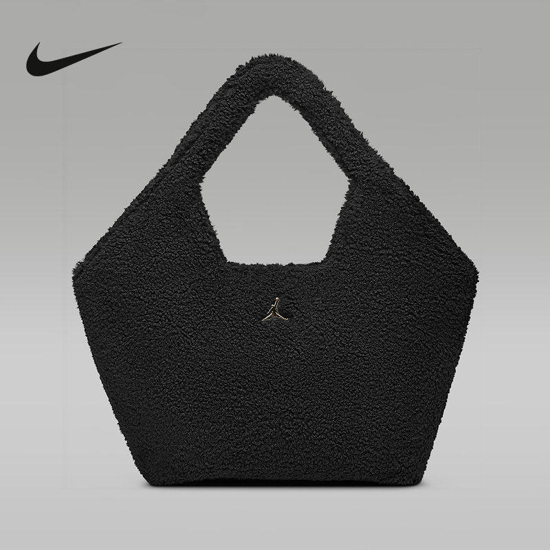 Nike耐克女子仿羊羔绒毛绒托特包休闲手提包小众单肩包拎包IQ3198
