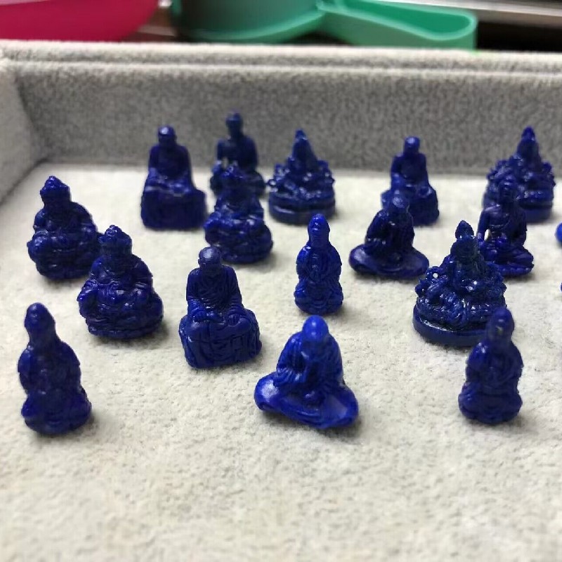 佛系青金石手工雕刻蓝紫色摆件