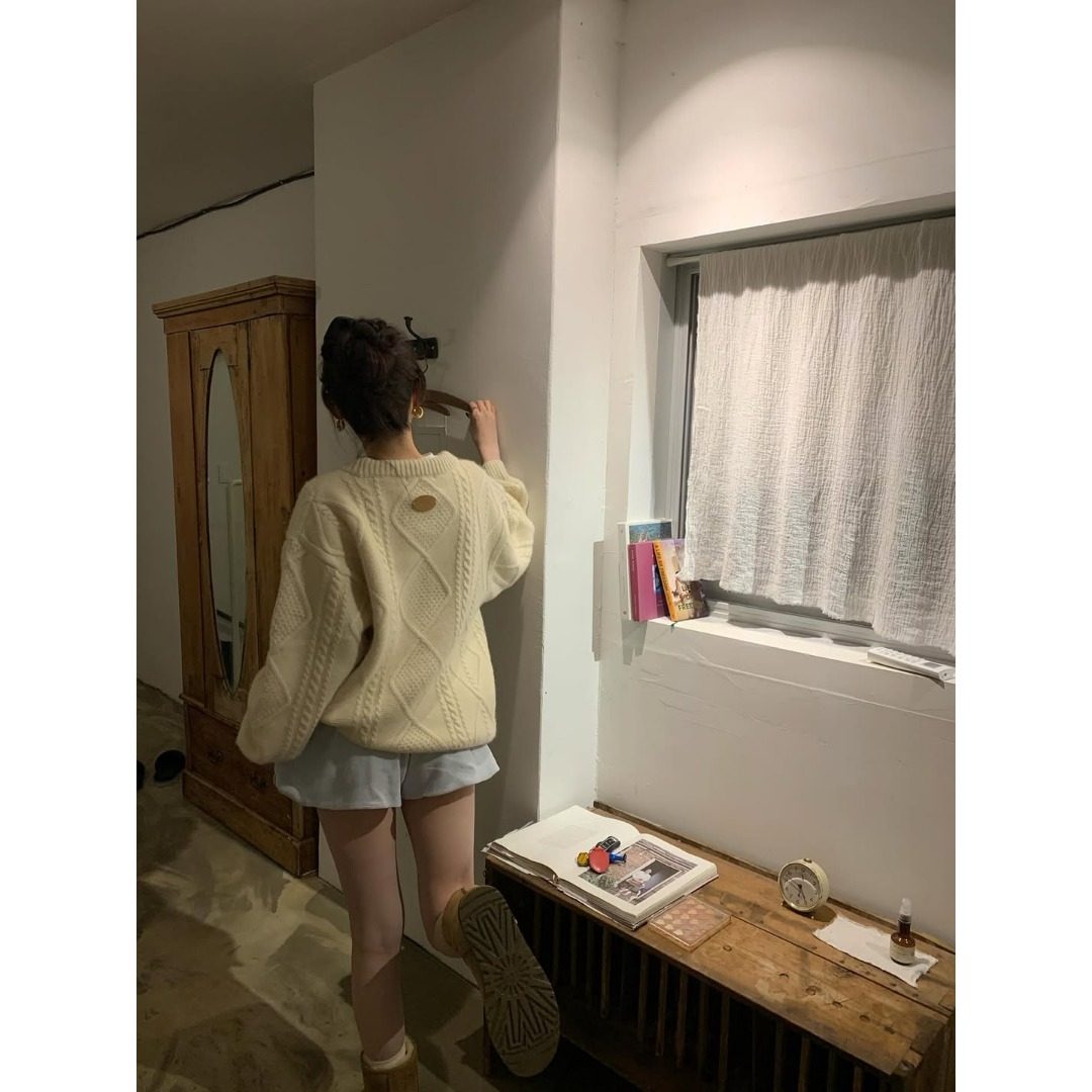 PPSHD两色温柔风宽松麻花圆领套头长袖毛衣
