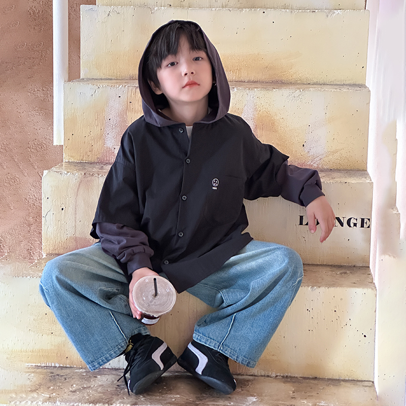 男童拼色连帽假两件卫衣外套