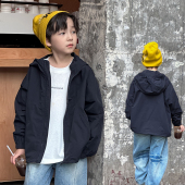 依依妈男童纯色拼接连帽冲锋衣儿童秋装 宝宝宽松休闲户外防风外套