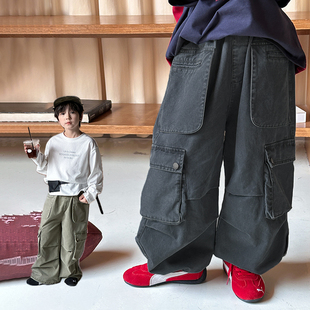 依依妈男童大口袋钉扣工装裤儿童秋装裤子宝宝宽松直筒全棉休闲裤