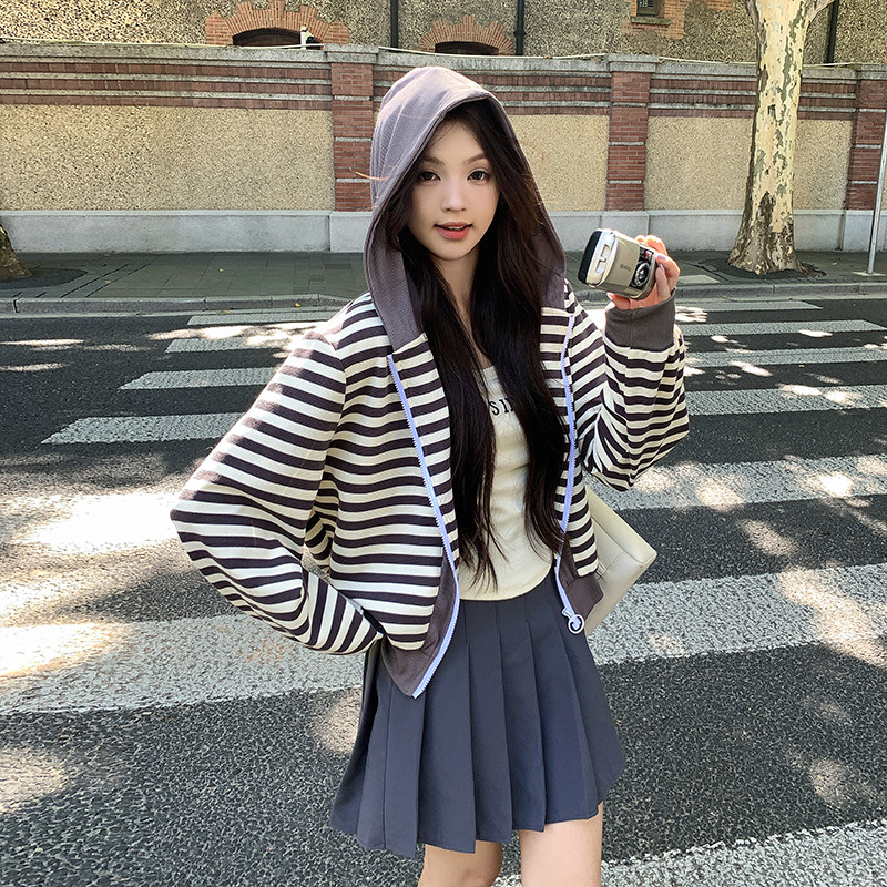 韩版时尚撞色条纹连帽卫衣女2025春秋季新款宽松显瘦休闲减龄上衣图片